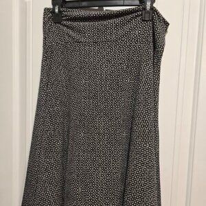 LuLaRoe Skirt Black and White Size Large